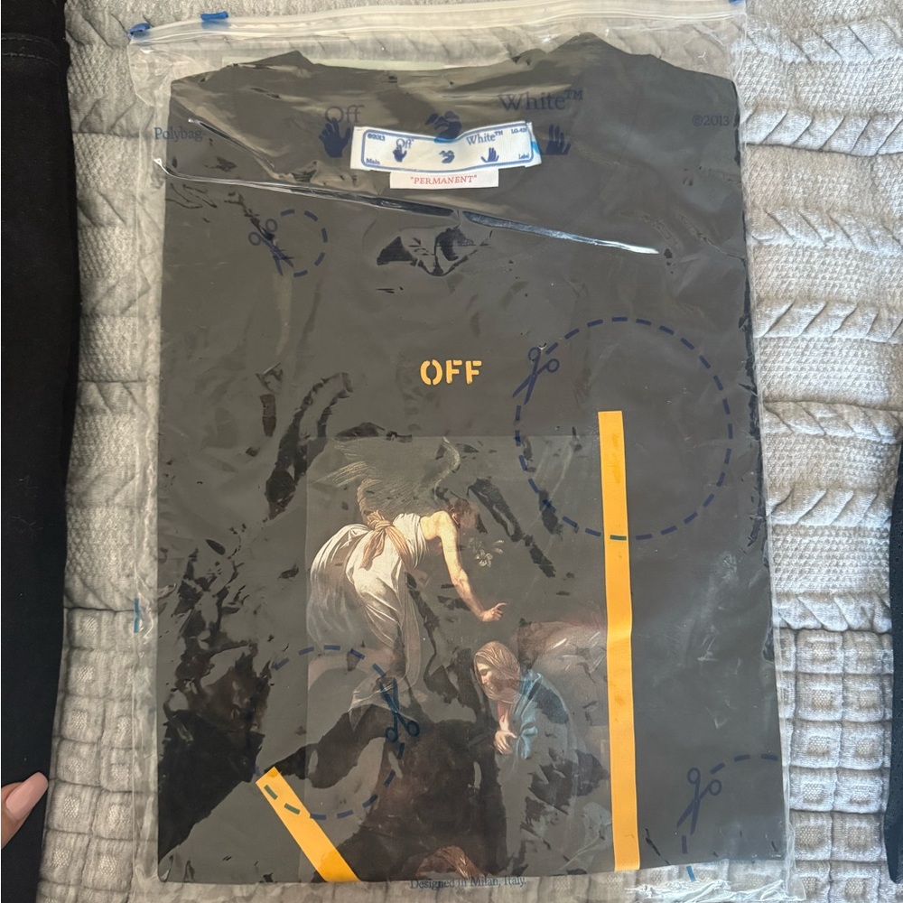 AUTHENTIC OFF-WHITE T-SHIRT
